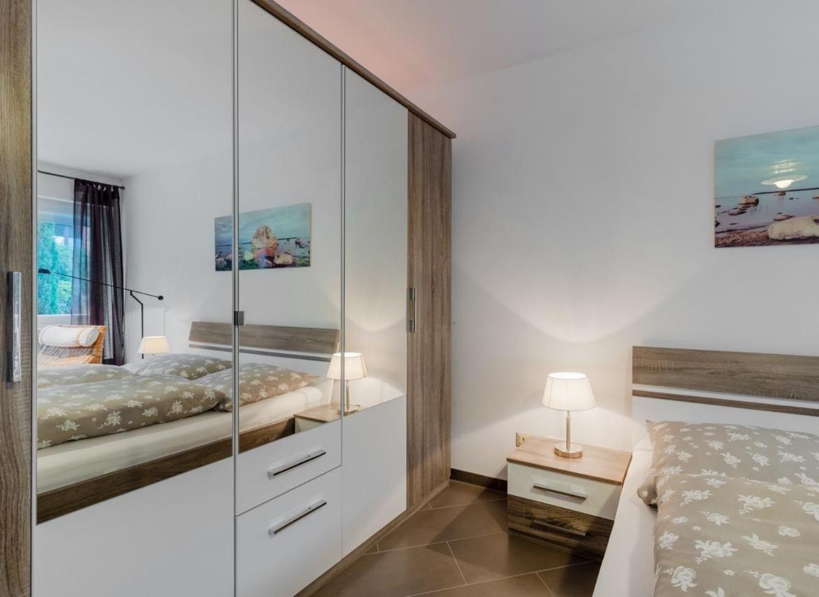 Modernes Apartment In Schoener Lage 뒤셀도르프 외부 사진