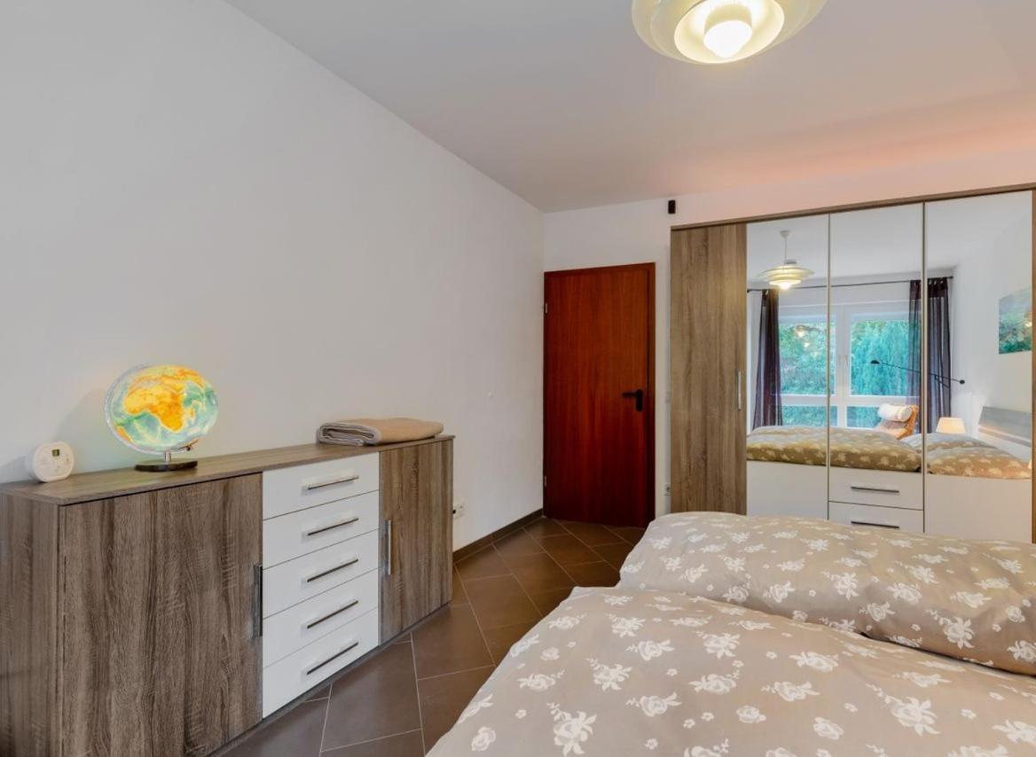 Modernes Apartment In Schoener Lage 뒤셀도르프 외부 사진