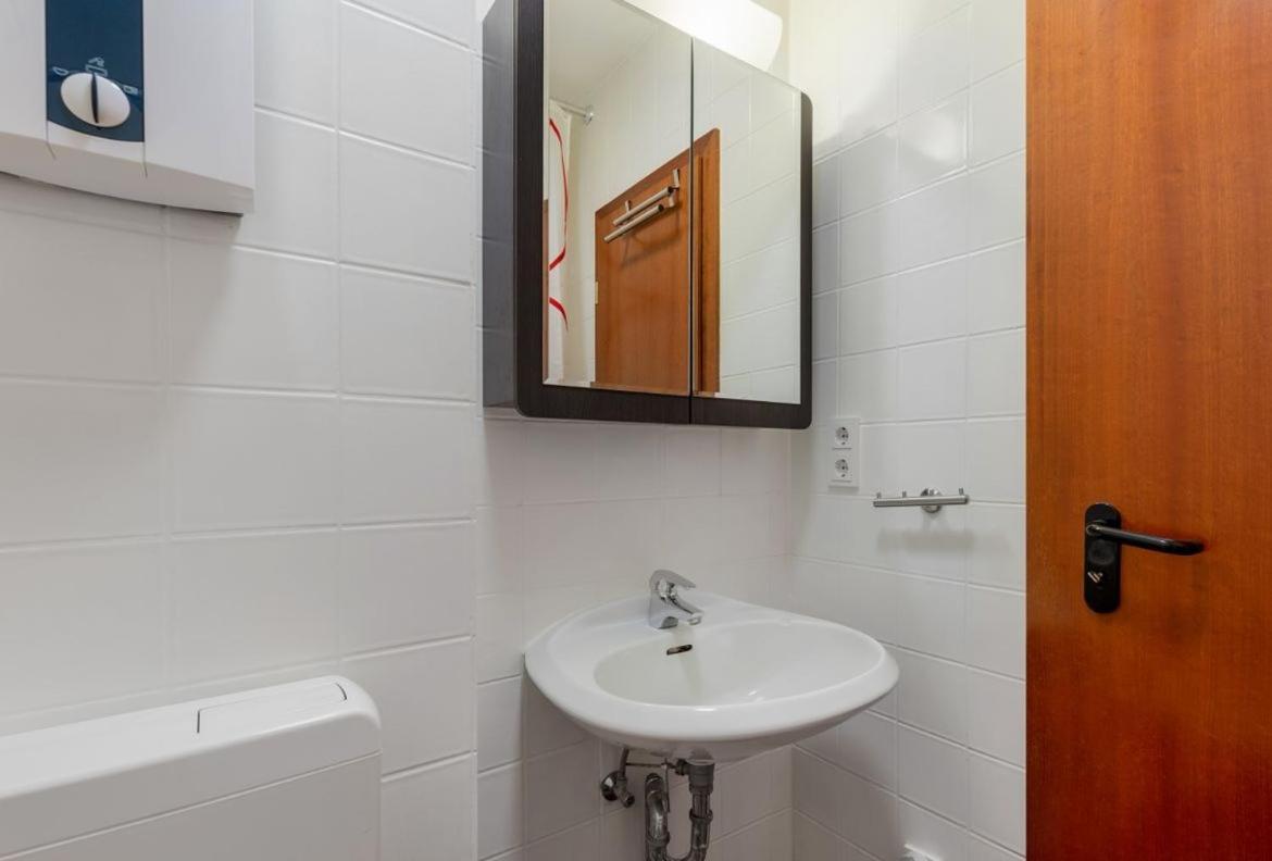 Modernes Apartment In Schoener Lage 뒤셀도르프 외부 사진