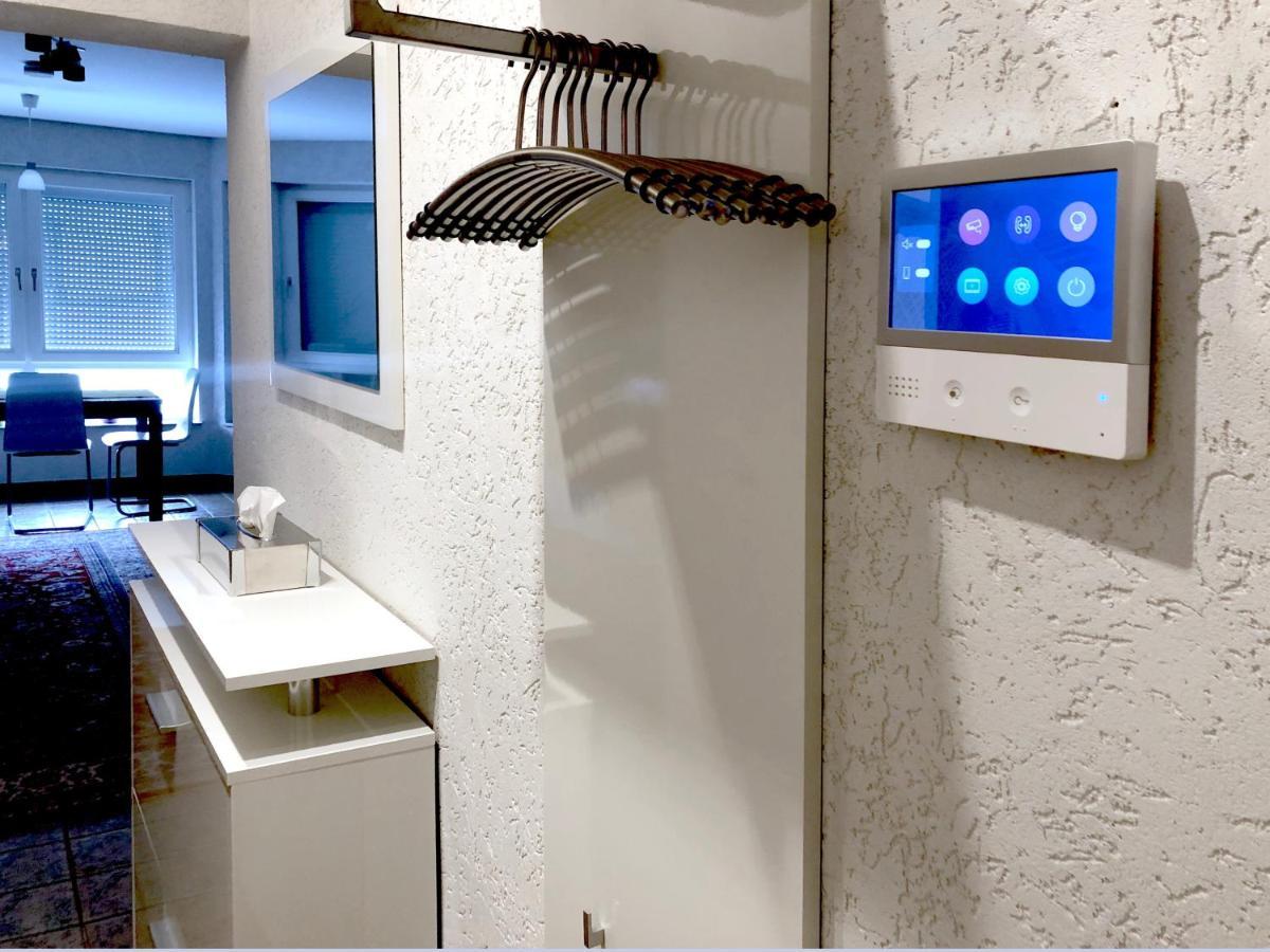 Modernes Apartment In Schoener Lage 뒤셀도르프 외부 사진