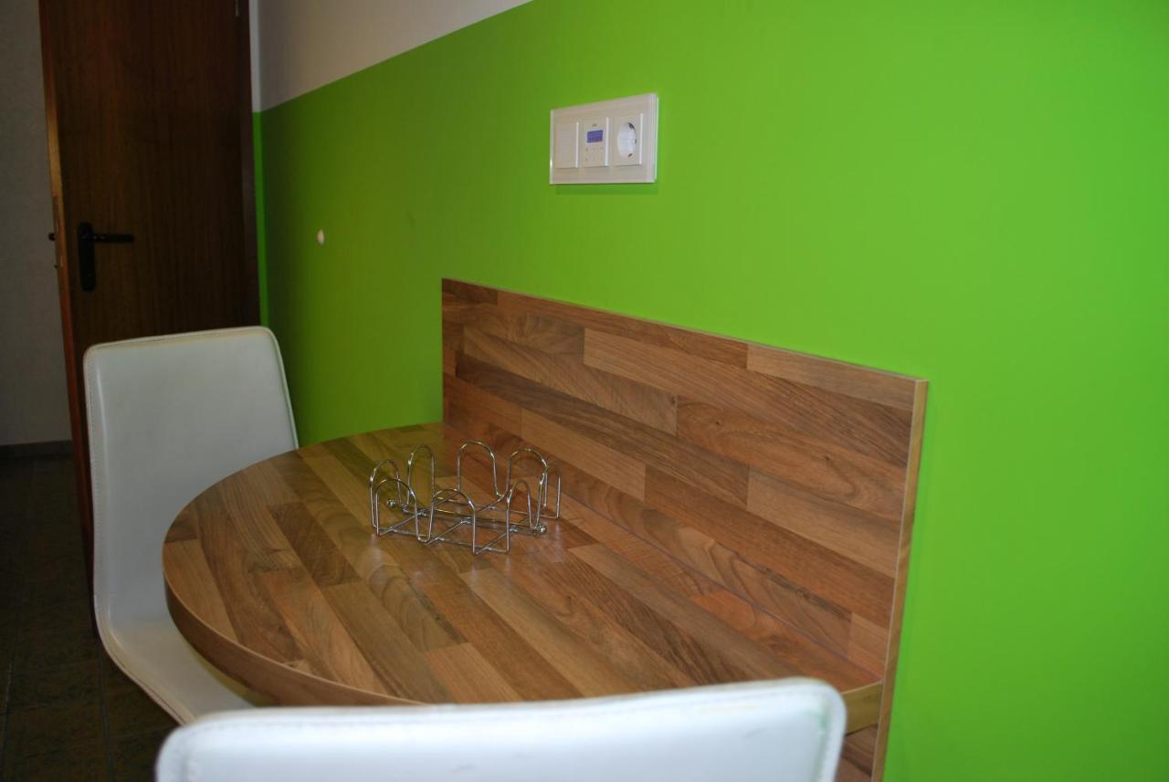 Modernes Apartment In Schoener Lage 뒤셀도르프 외부 사진